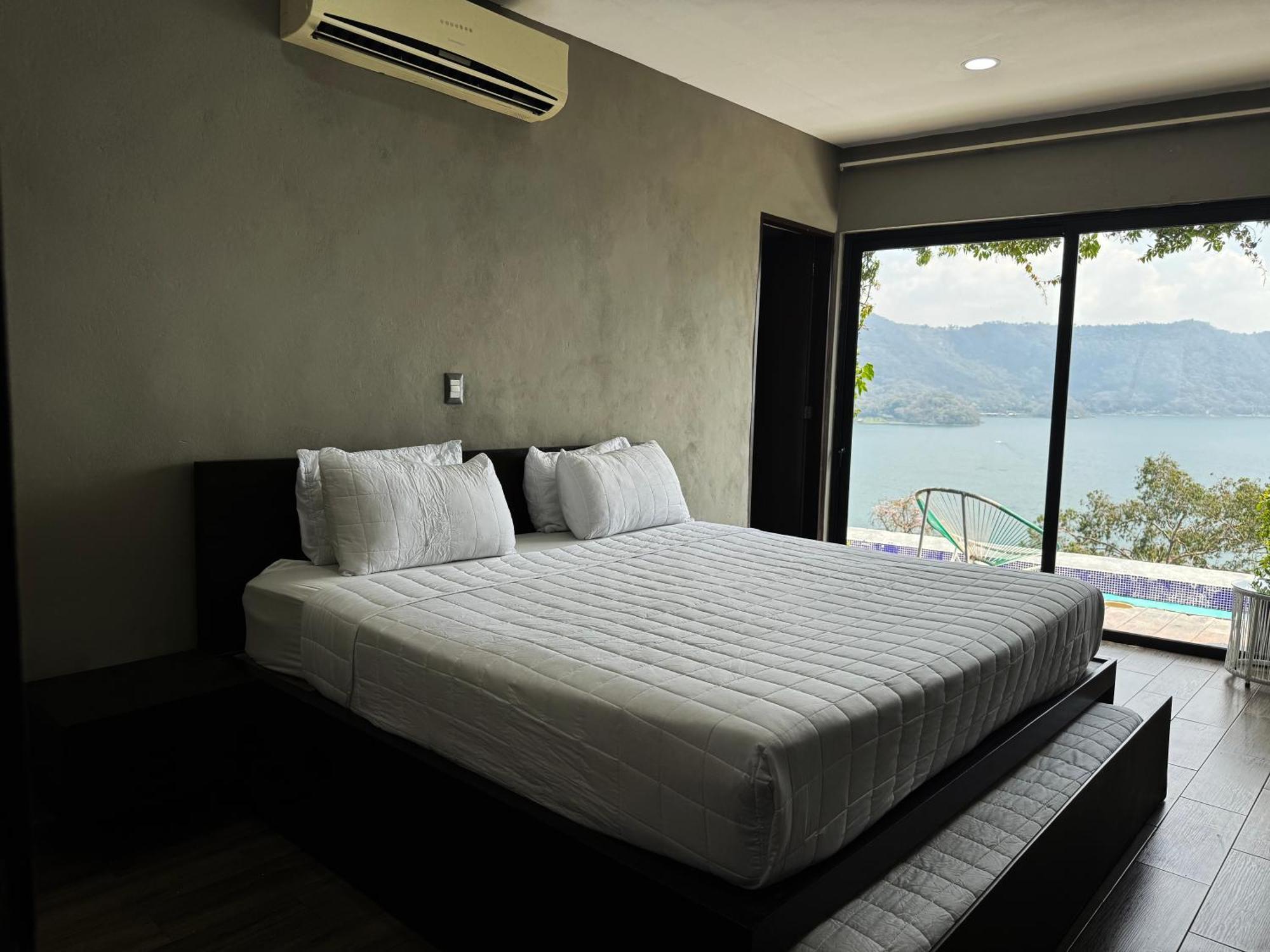 Cardedeu Hotel Lago De Coatepeque El Congo Luaran gambar